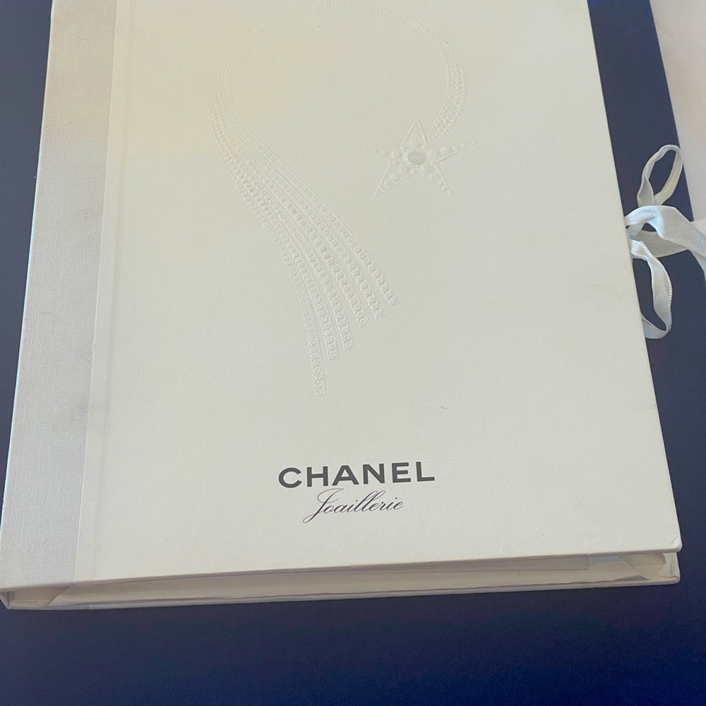 Chanel Haute Joaillerie Look-book, for the press at the launch of fine jewelry.